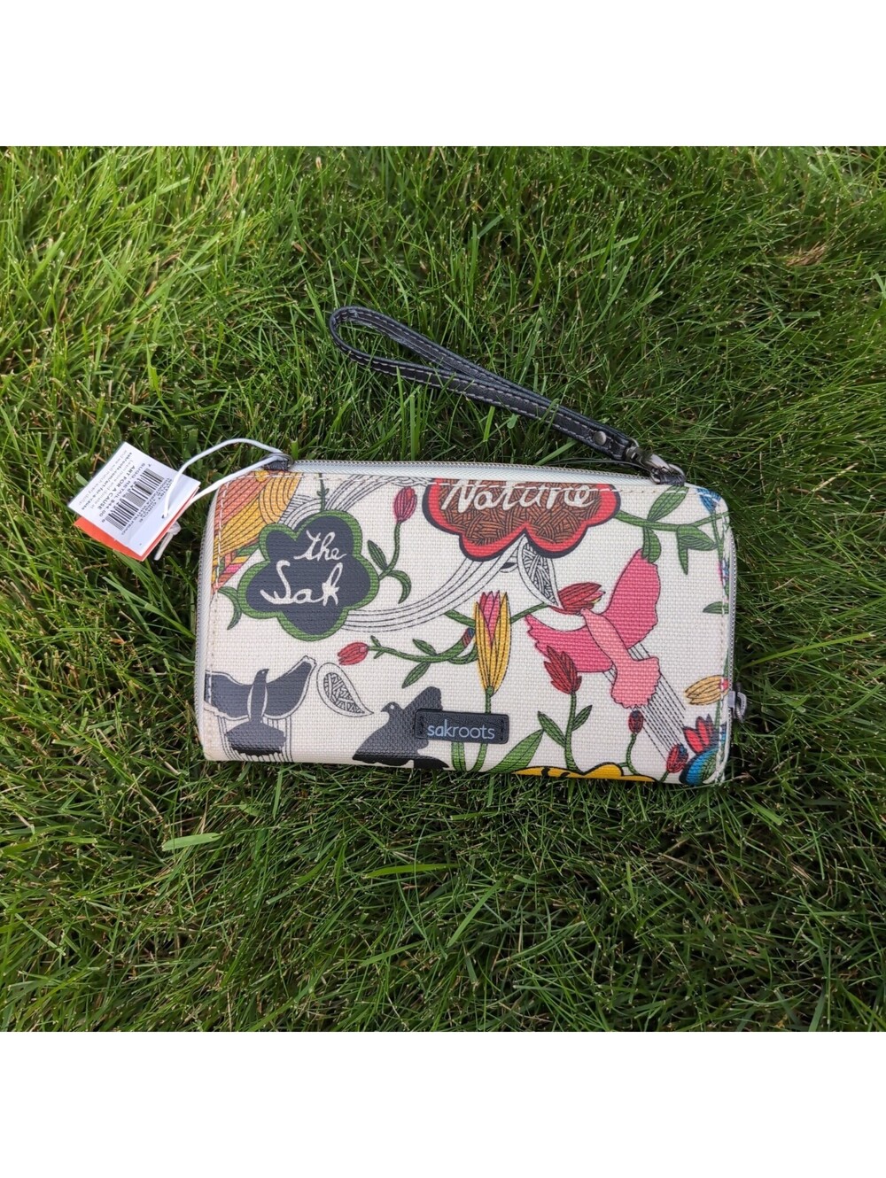 Sakroots Clutch Wristlet Peace Print W/ Carrying Strap And Wrist Strap NWT